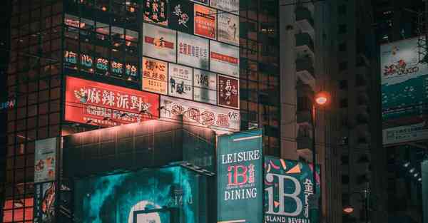 防冻液需要添加,开车刚跑完高速能加防冻液吗
